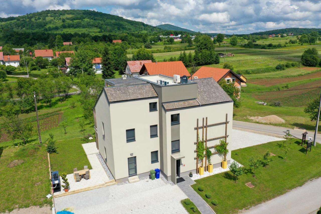 Plitvice Nest 2 Apartment Rakovica Exterior photo